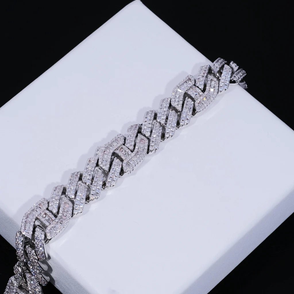 12mm Prong Baguette Curb Bracelet White Gold - TONGSHOP / instagram / recommend