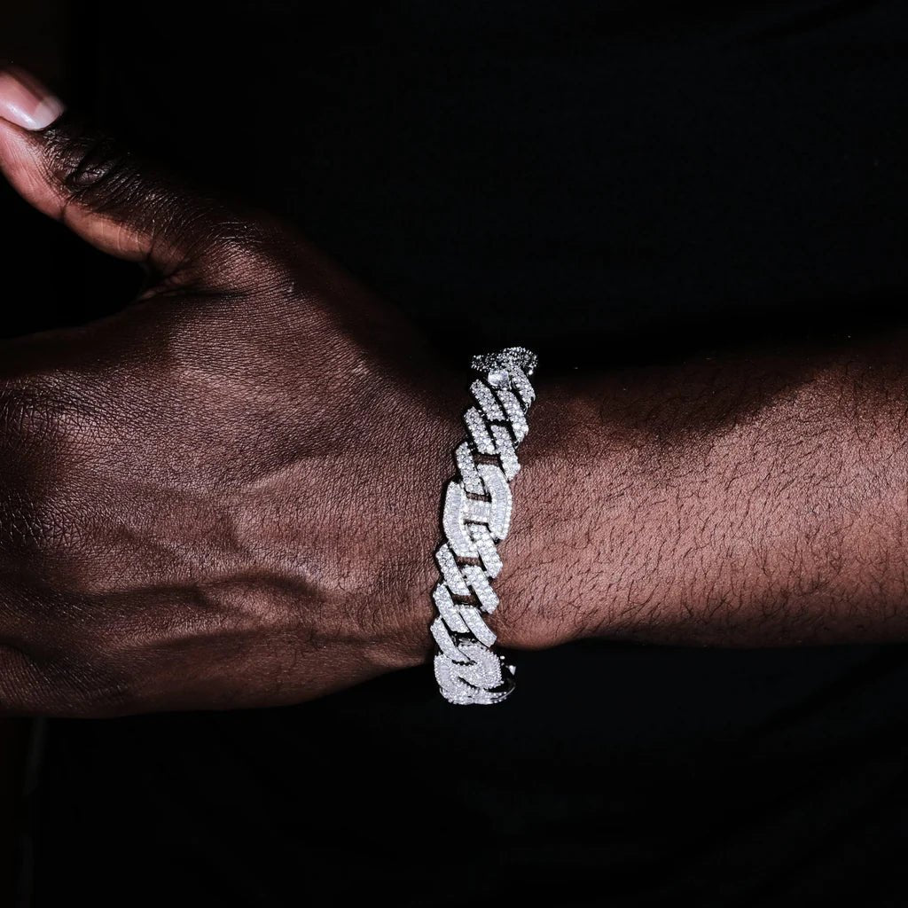 12mm Prong Baguette Curb Bracelet White Gold - TONGSHOP / instagram / recommend