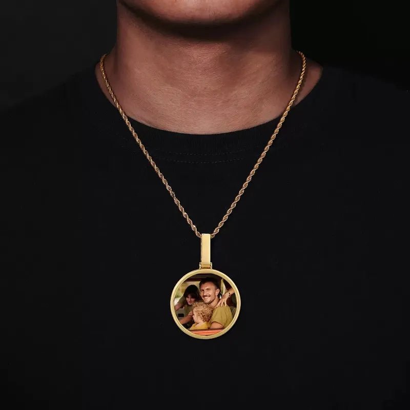 18k Gold Custom Photo Polished Round Pendant - 45mm - TONGSHOP / Length:16 / Length:18