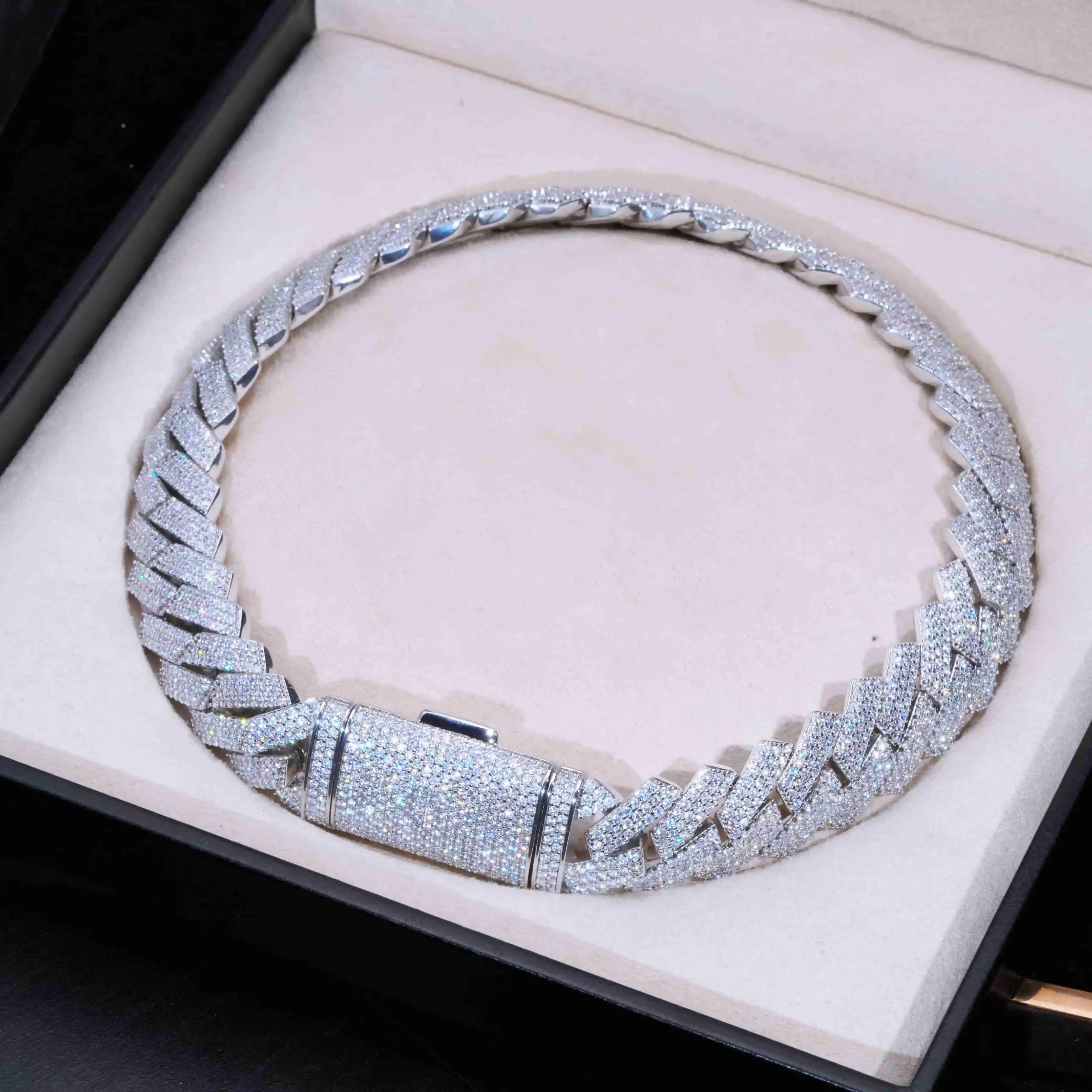 20mm Extended Clasp Prong Cuban Chain - TONGSHOP