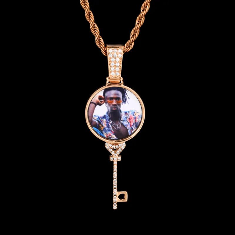 3D Round Key Solid Custom Photo Pendant in White Gold - 22mm - TONGSHOP / Length:16 / Length:18