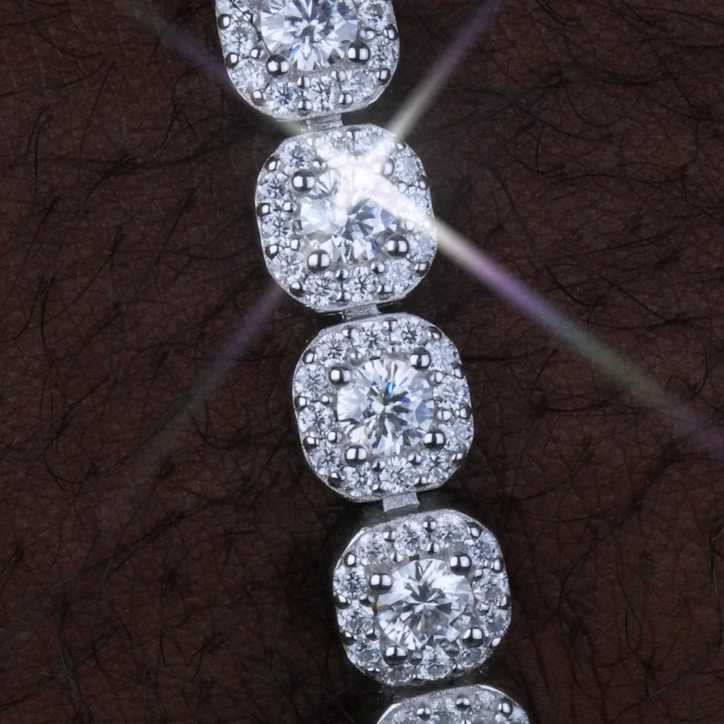 925S & VVS Moissanite Clustered Tennis Bracelet - 8MM - TONGSHOP / /