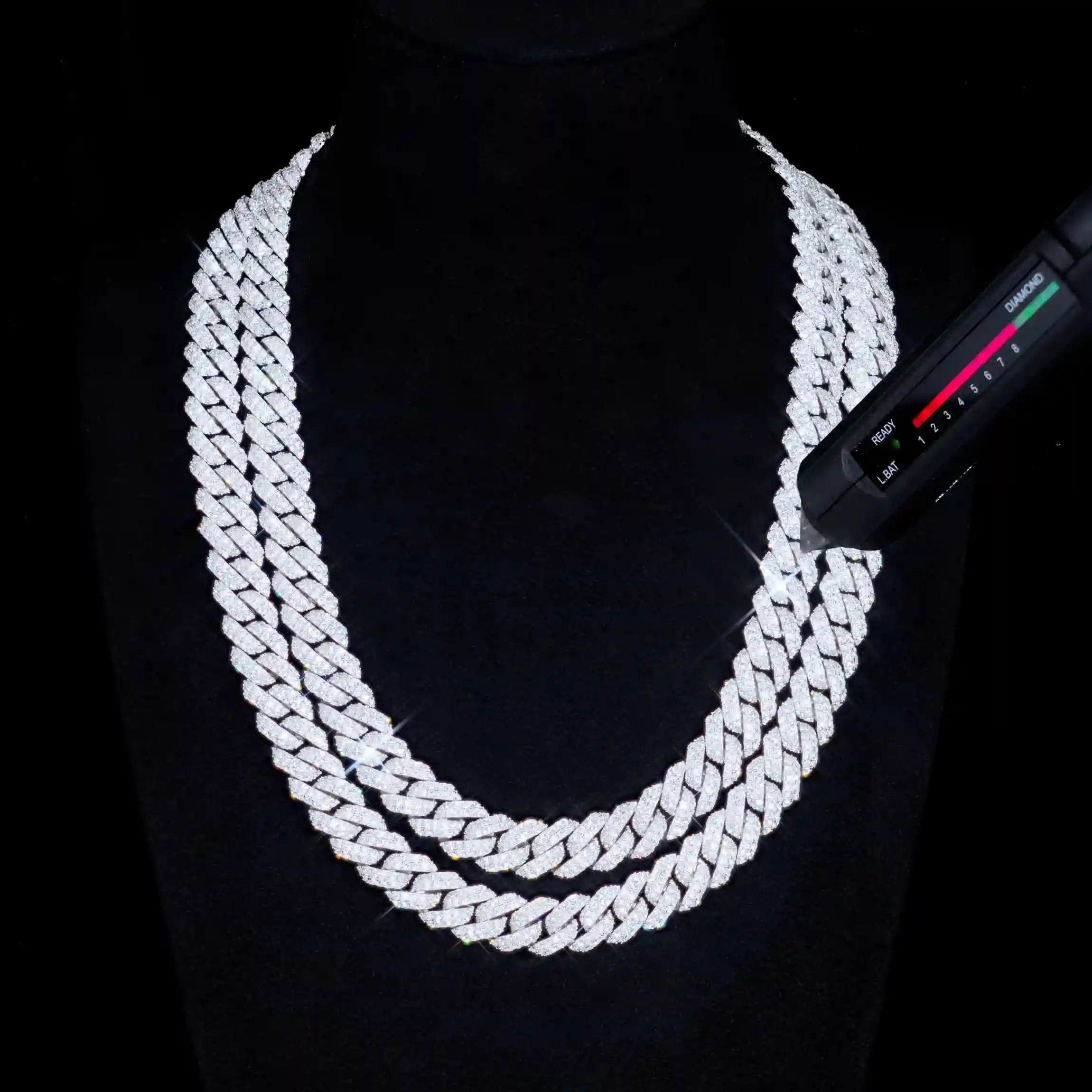 925S & VVS Moissanite Cuban Link Chain - 10mm - TONGSHOP