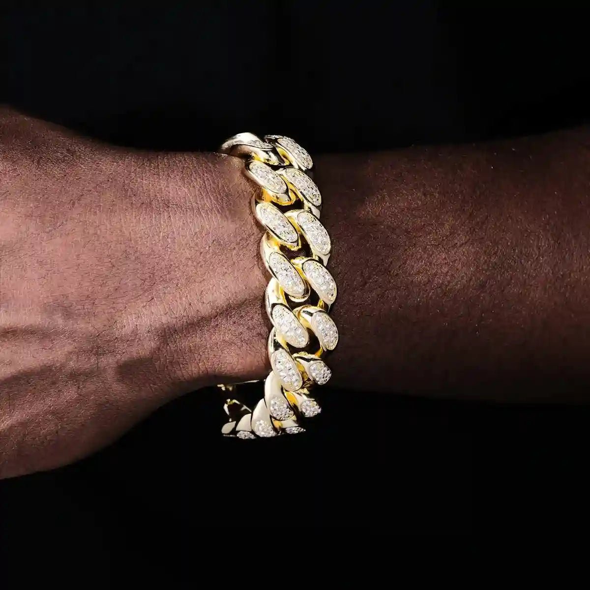 Iced Cuban Link Bracelet in Yellow Gold - 19mm - TONGSHOP / Cubans / ice