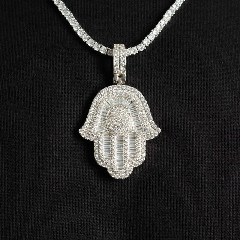 Baguette Hamsa Pendant - TONGSHOP / /