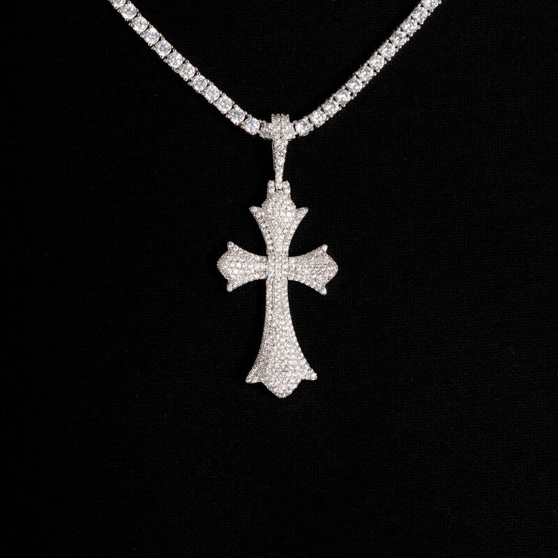 Chrome Cross Pendant in White Gold - TONGSHOP / Length:18 / Length:20