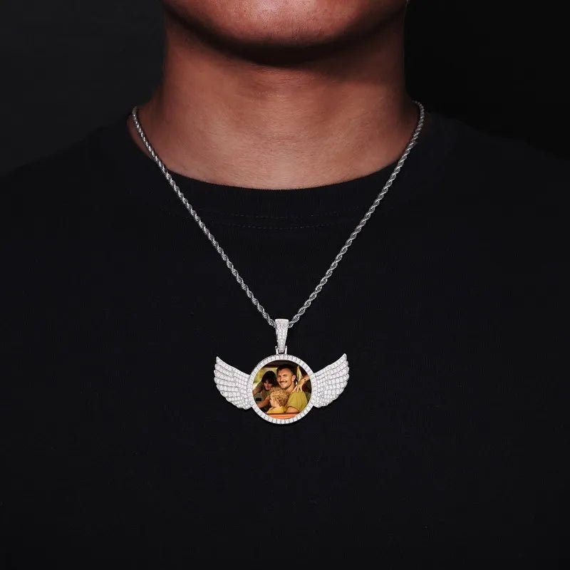 18k Gold Custom Photo Round Wing Pendant - 67mm - TONGSHOP / Color:White Gold / Length:16 / Length:18