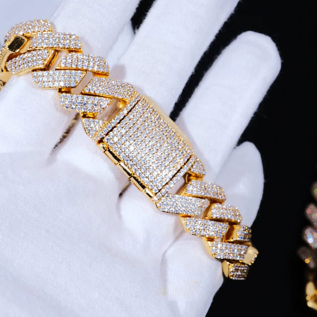Diamond Prong Cuban Bracelet in 18k Gold - 19mm - TONGSHOP / instagram / recommend