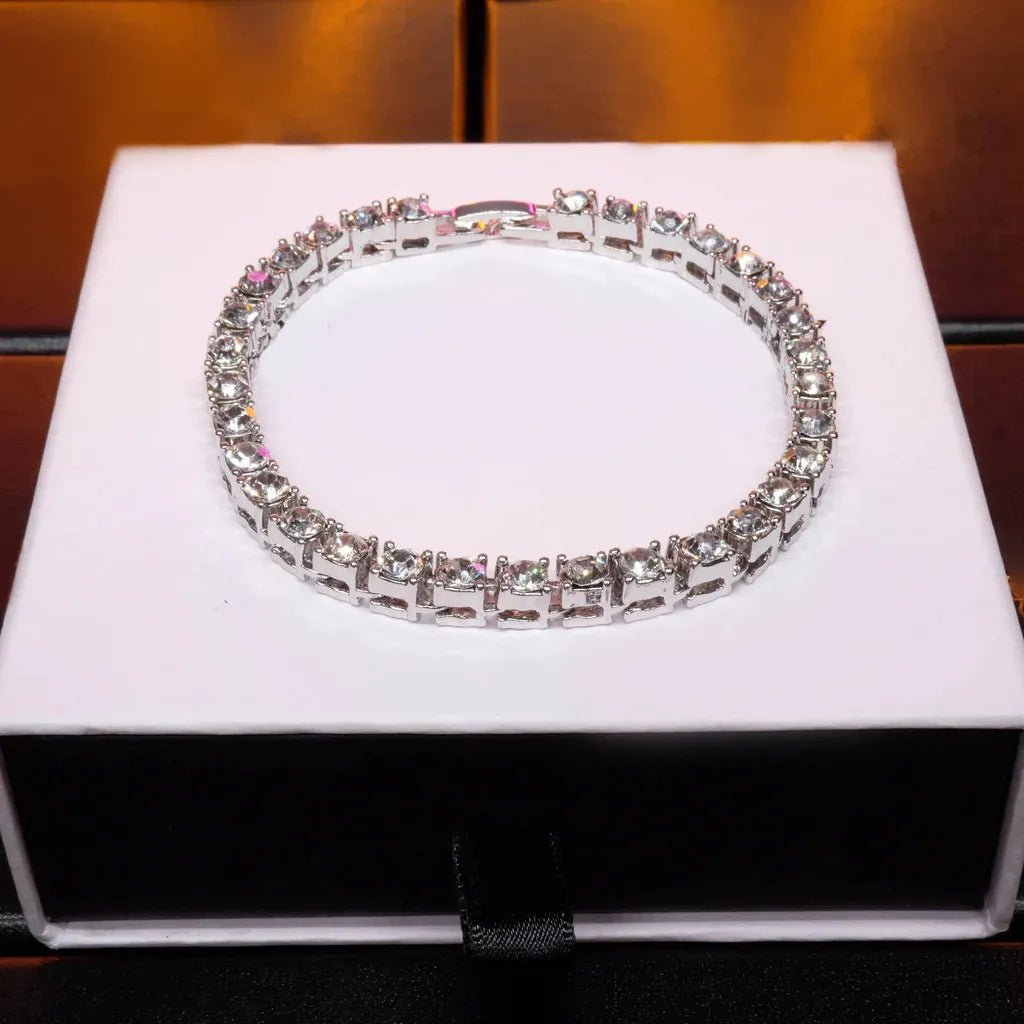 Iced Tennis Bracelet in White Gold - 5mm - TONGSHOP / instagram / recommend