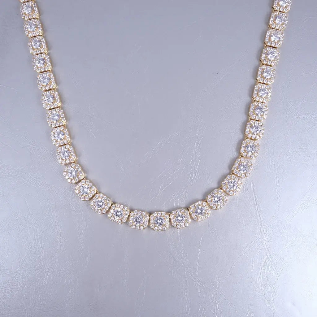 Clustered Tennis Chain in 18K Gold
