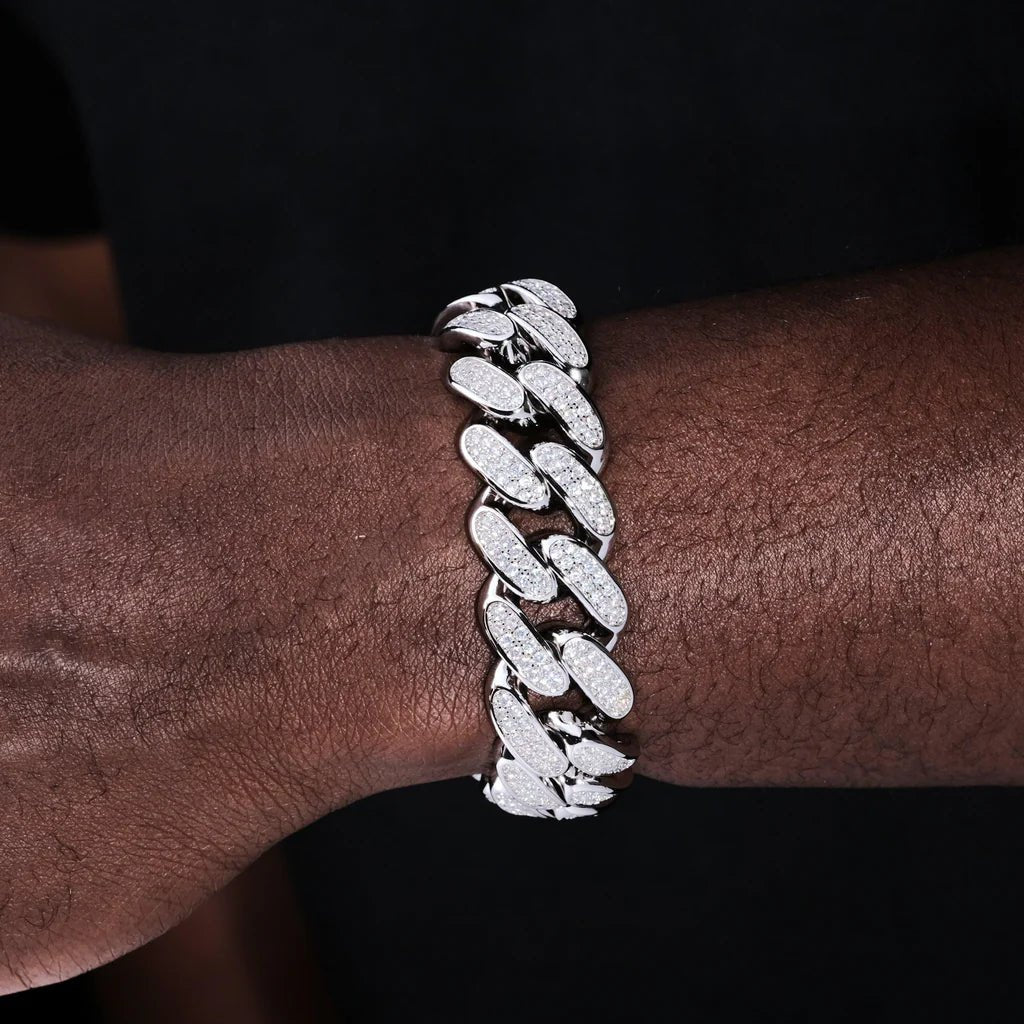 Iced Cuban Link Bracelet (19mm) in White Gold - TONGSHOP / Iced Cuban Link Bracelet (19mm) in White Gold / instagram
