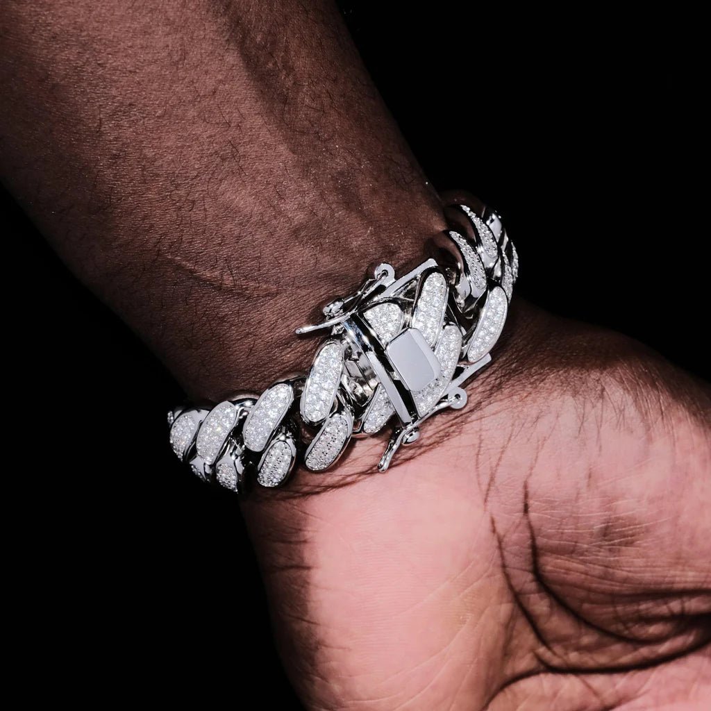 Iced Cuban Link Bracelet (19mm) in White Gold - TONGSHOP / Iced Cuban Link Bracelet (19mm) in White Gold / instagram