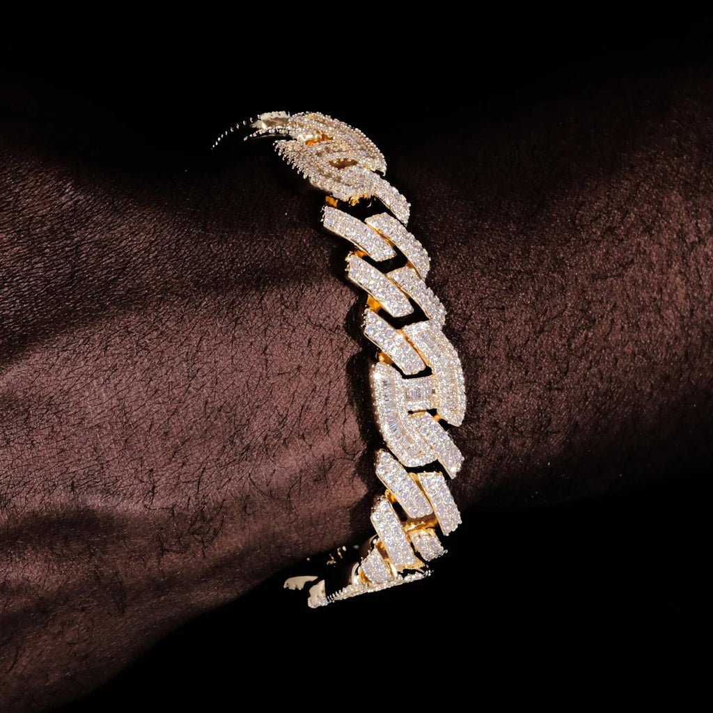 Prong Baguette Cuban Bracelet in 18K Gold - 12mm - TONGSHOP / instagram / recommend