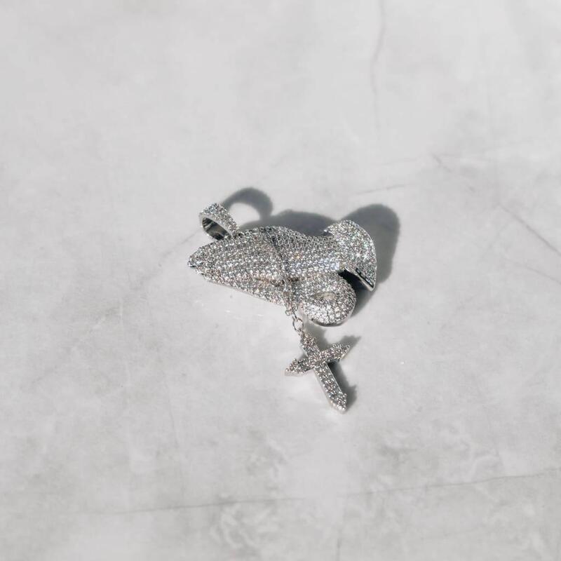 Faithful Hands Cross Pendant in White Gold - TONGSHOP / Length:16 / Length:18