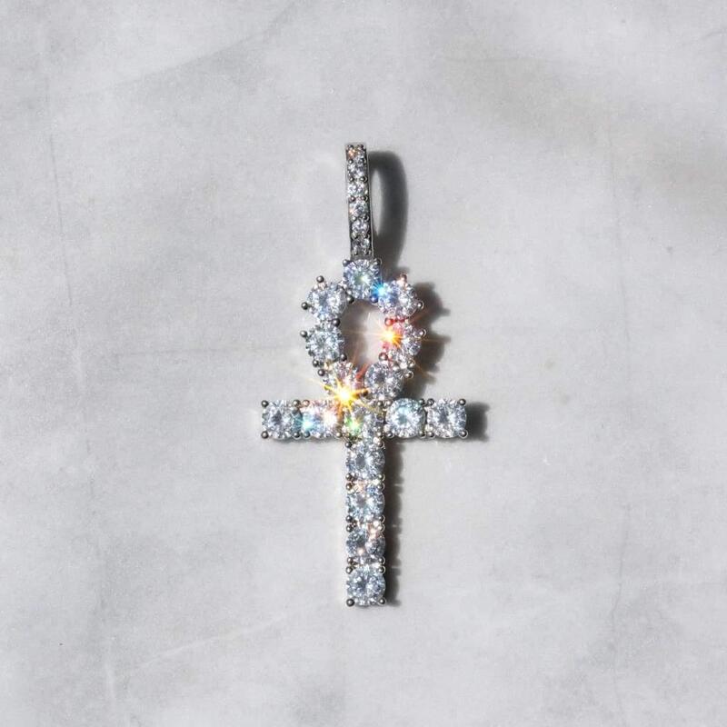 Ice Key Pendant in White Gold - TONGSHOP / Length:16 / Length:18