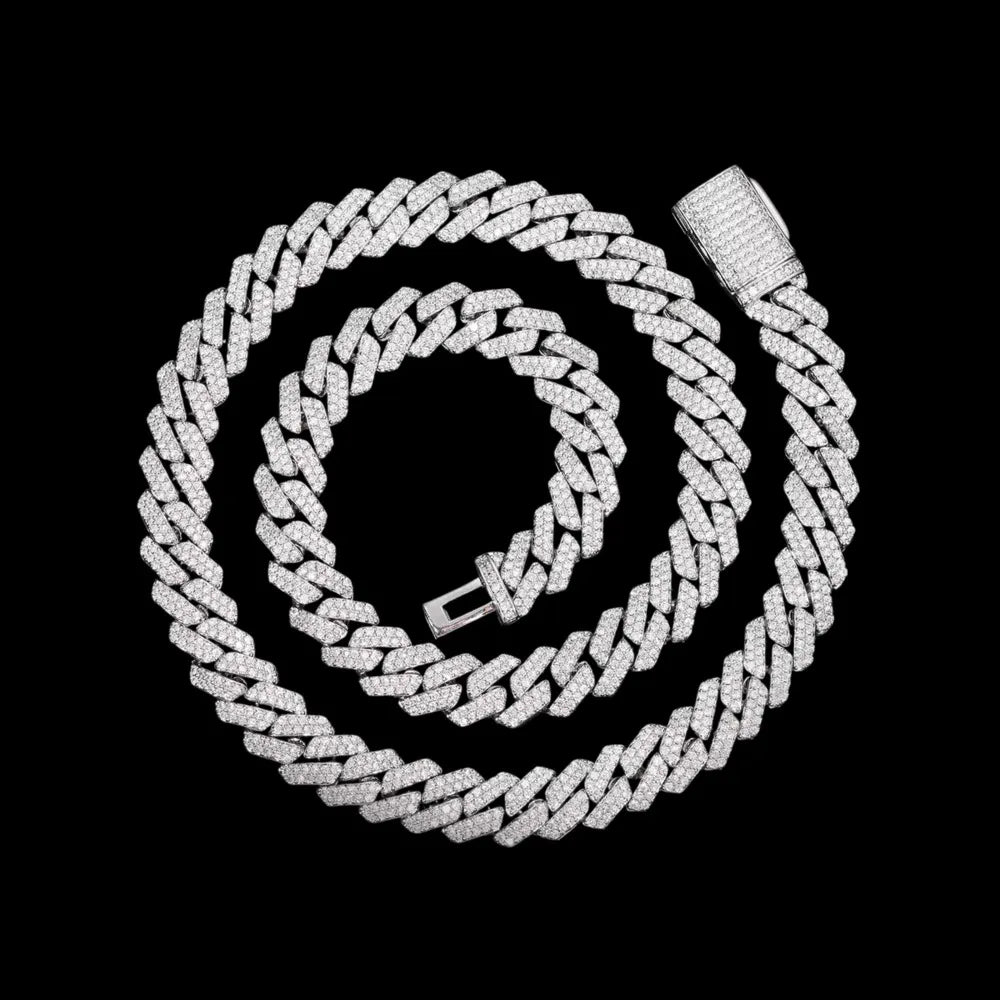 Iced-Out Diamond Cuban Link Chain - 8mm