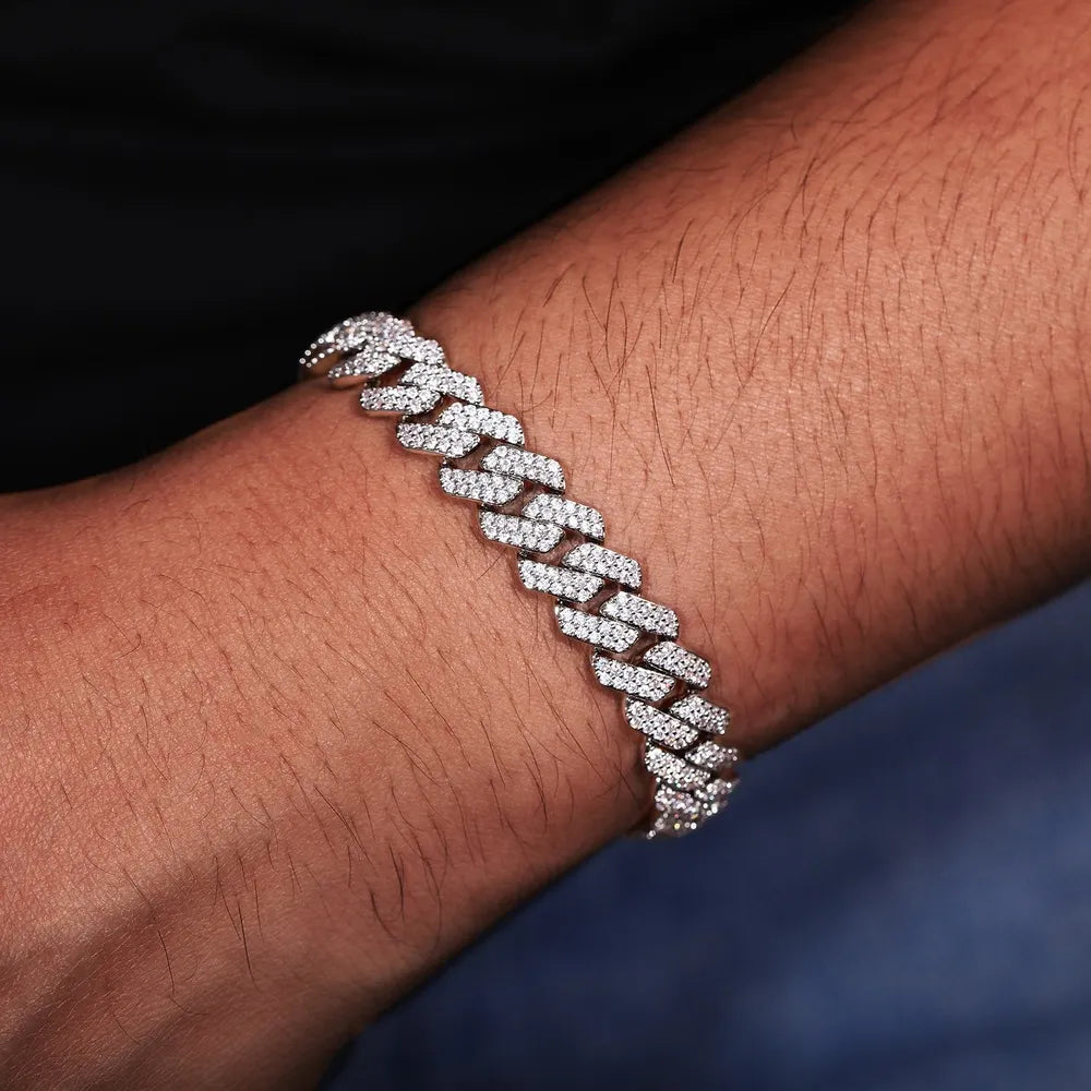 Iced-Out Diamond Cuban Link Chain - 8mm