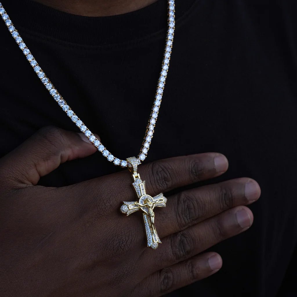 Jesus Crucifix Baguette Cross Necklace In Yellow Gold - TONGSHOP / Length:16 / Length:18