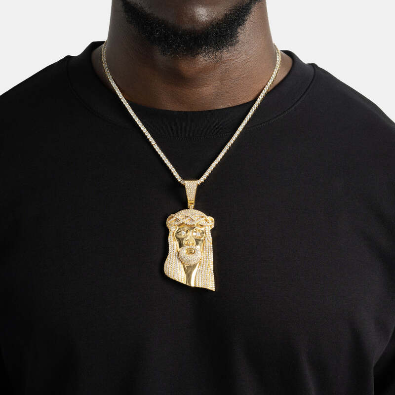 Large Ice Jesus Pendant In Yellow Gold - TONGSHOP / Length:20 / Length:22