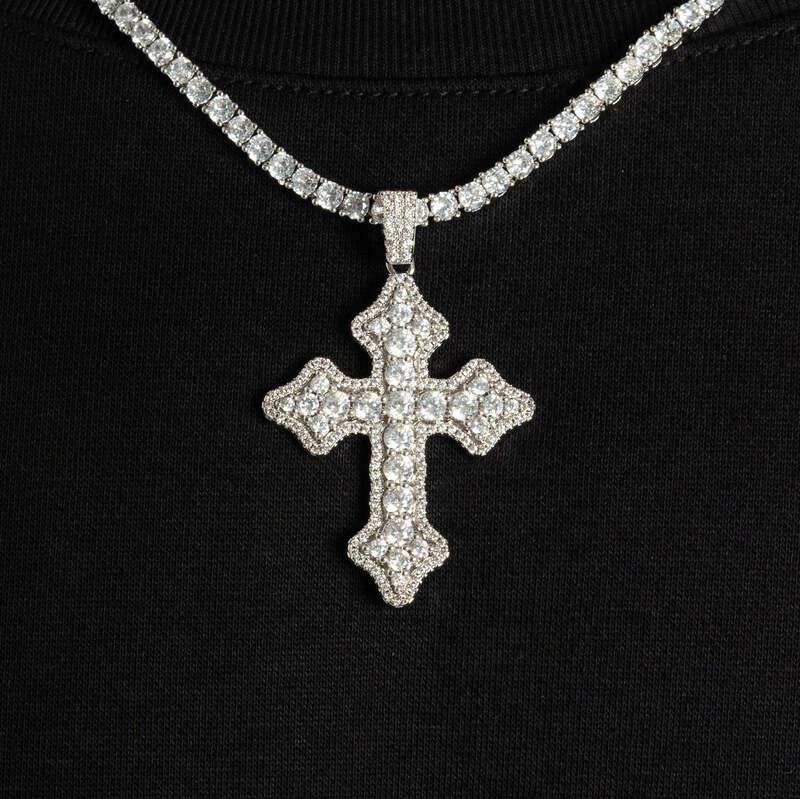 Medium Eternity Cross Pendant - TONGSHOP / Length:16 / Length:18
