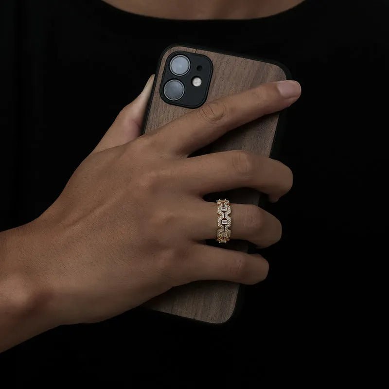 Iced Diamond Cuban Ring - TONGSHOP / /