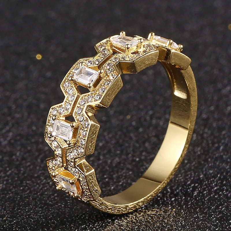 Iced Diamond Cuban Ring - TONGSHOP / /