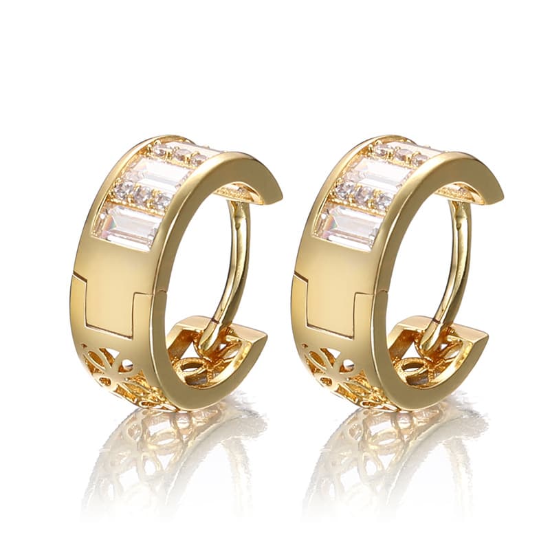 Artisan - Crafted Square Diamond Circle Earrings - TONGSHOP