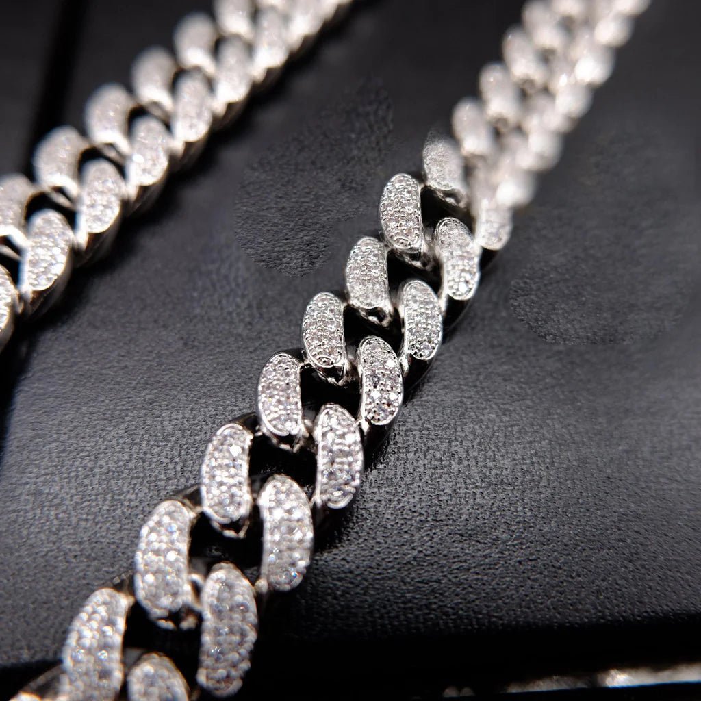 Buckle Iced Cuban Link Chain in White Gold - 14mm - TONGSHOP