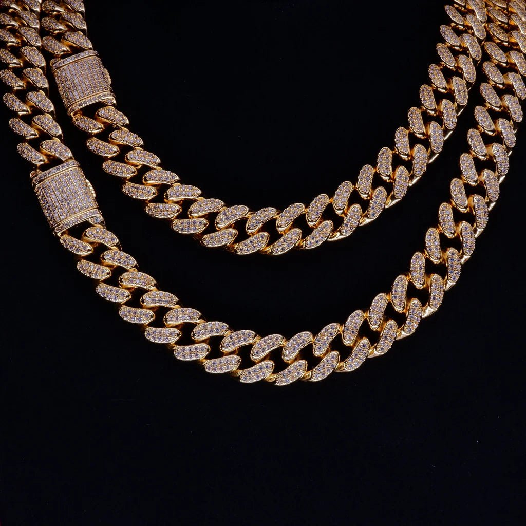 Buckle Iced Cuban Link Chain in Yellow Gold - 14mm - TONGSHOP