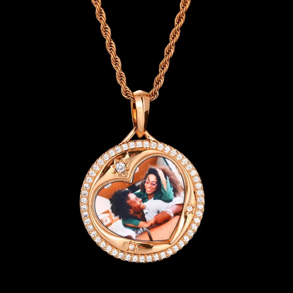 Diamond Heart - Shaped Love Frame Round Pendant in White Gold - 38mm - TONGSHOP / Length:16 / Length:18