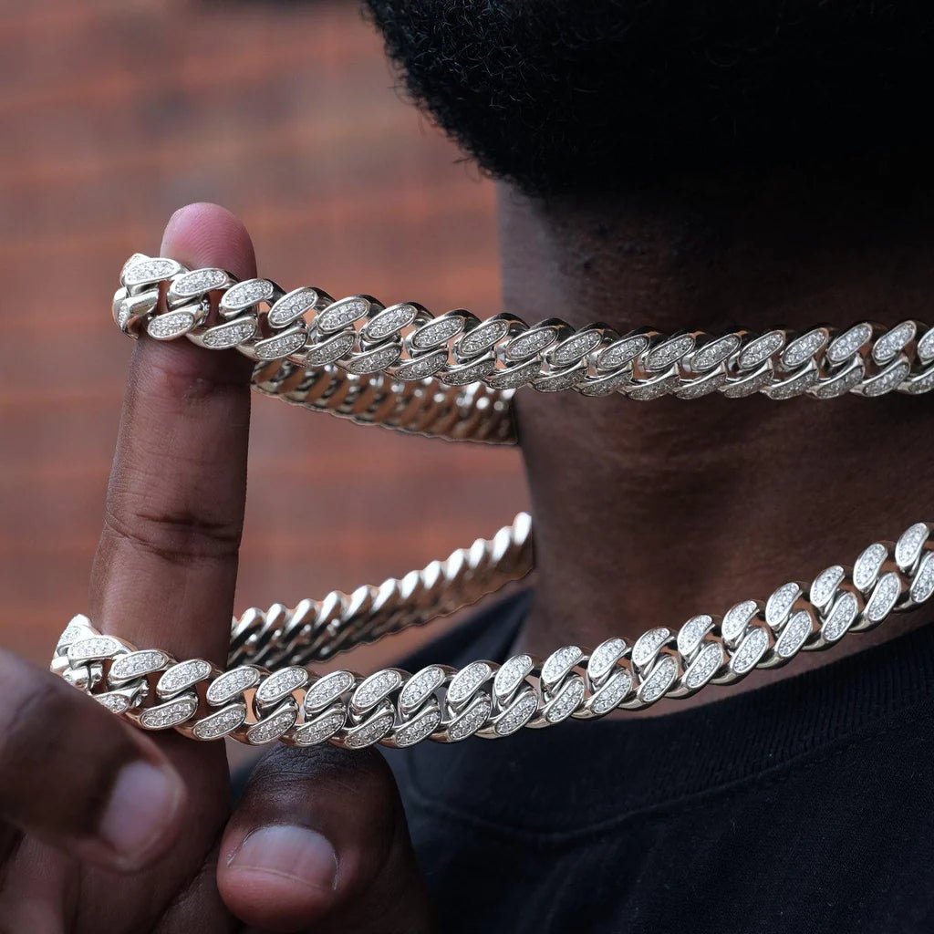Diamond Iced Cuban Chain in White Gold - 12mm - TONGSHOP