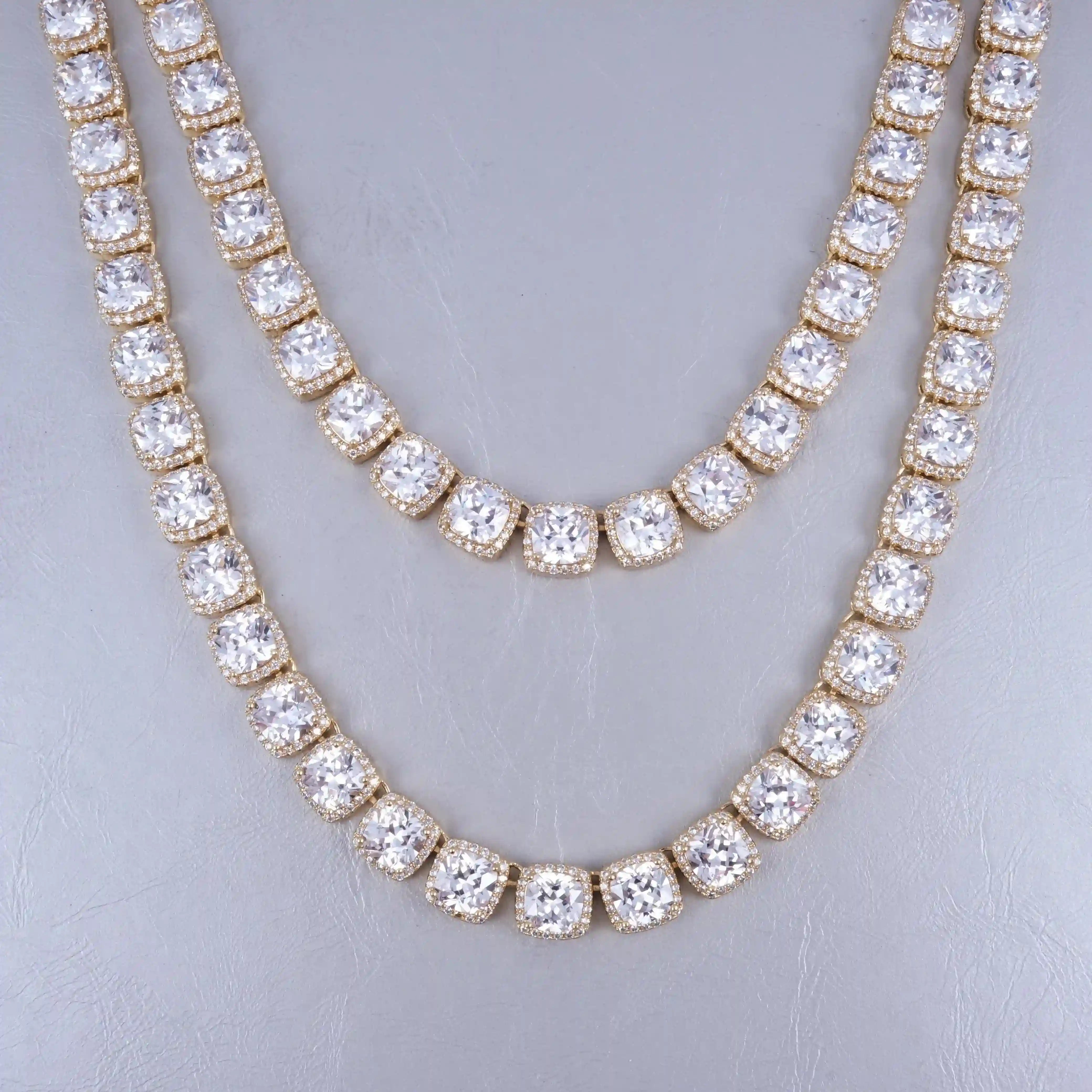 Glacier Clustered Tennis Chain in 18K Gold - TONGSHOP