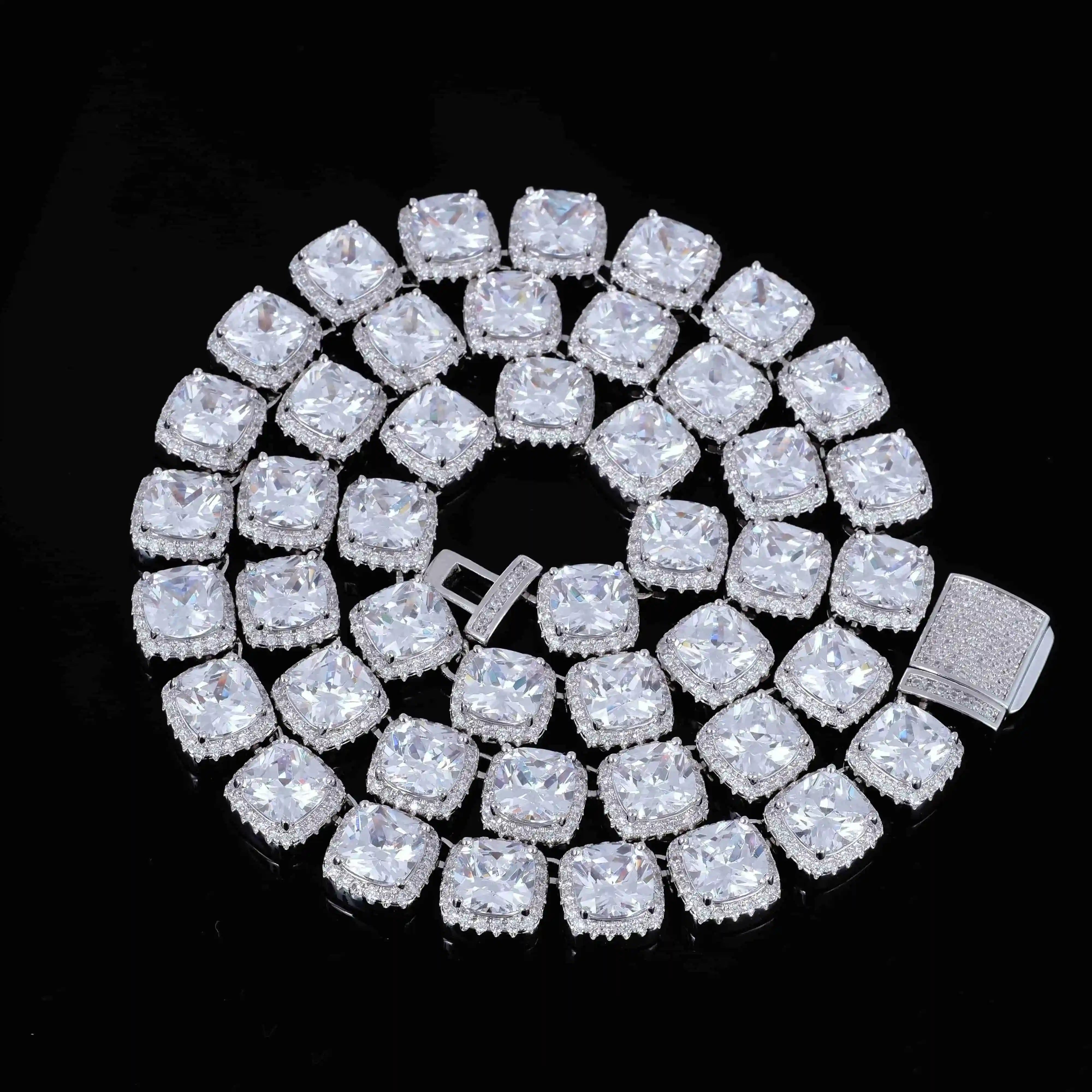 Glacier Clustered Tennis Chain in White Gold - TONGSHOP