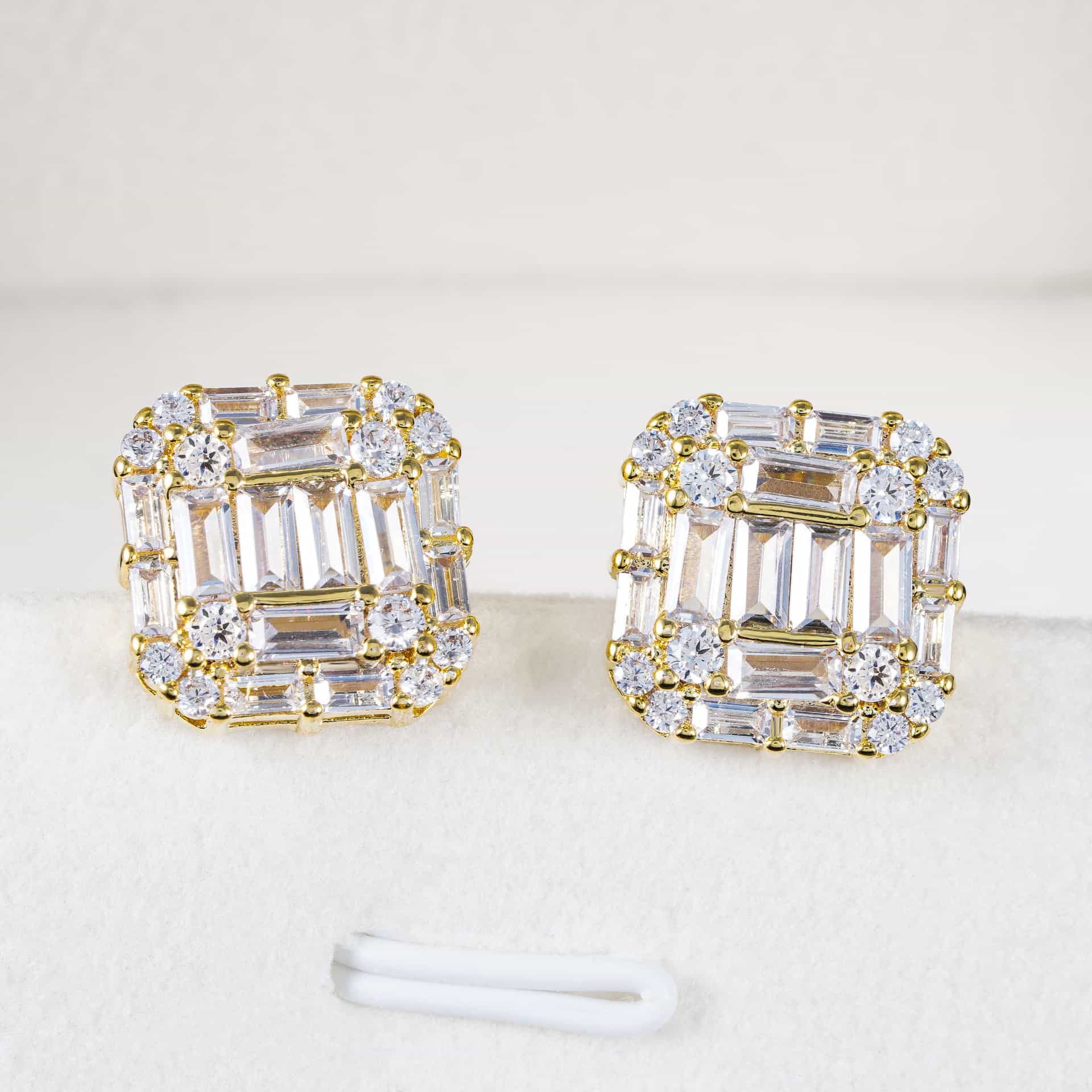 Hip - Hop Square Diamond Stud Earrings - TONGSHOP