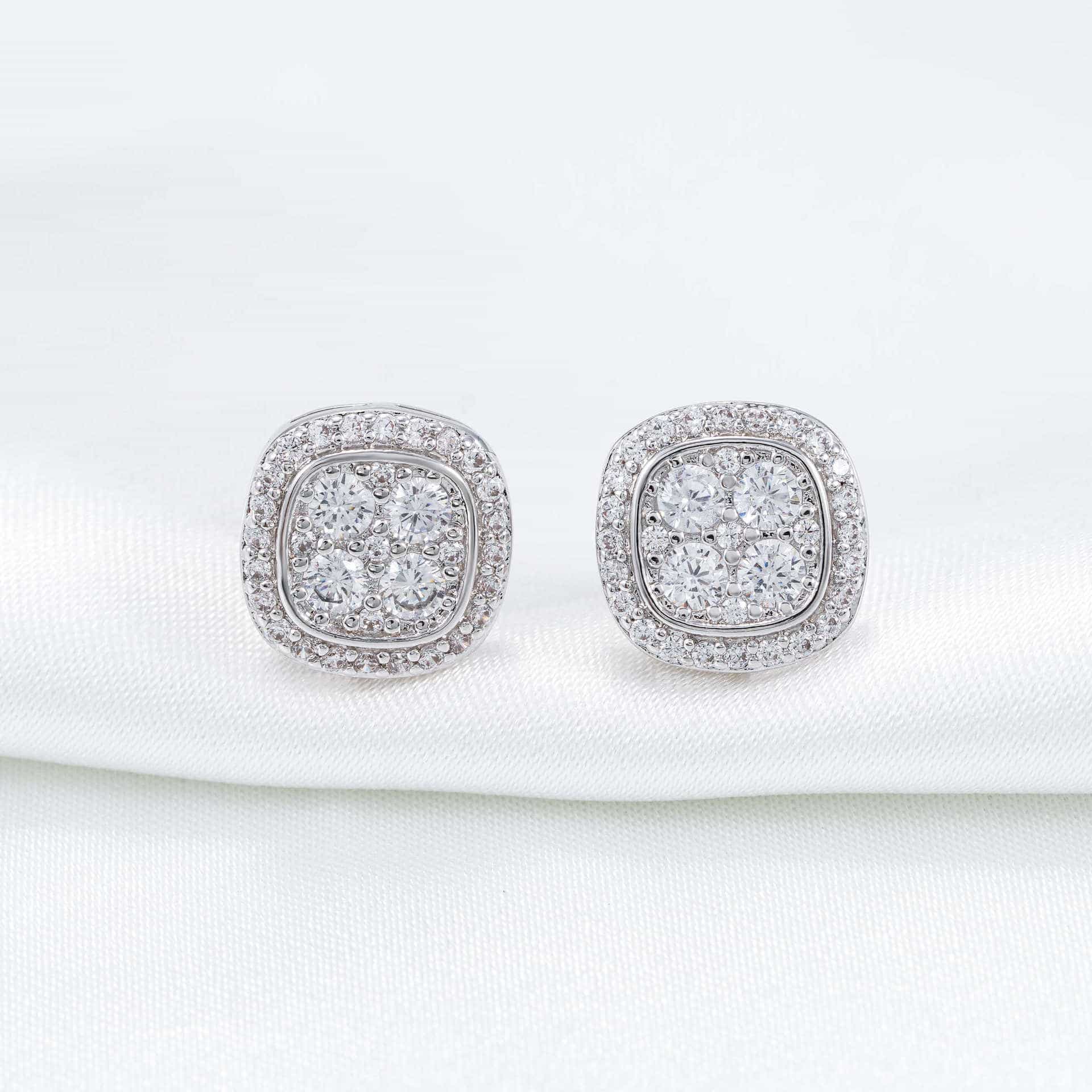 Iced - Out Sugar Cube Hip - Hop Stud Earrings - TONGSHOP