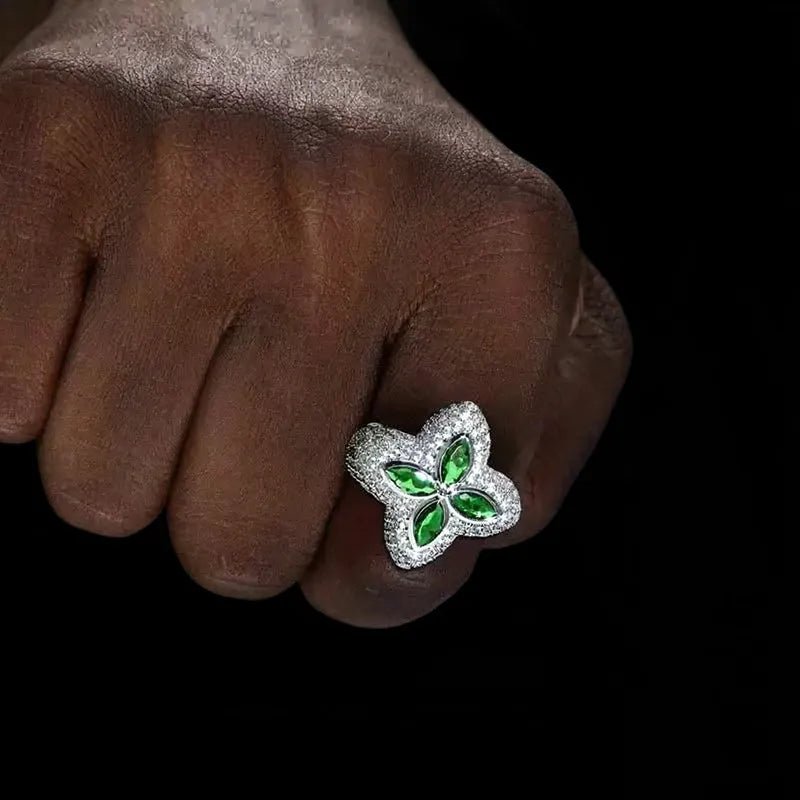 Iced Clover Rings in Yellow Diamond - 25mm - TONGSHOP