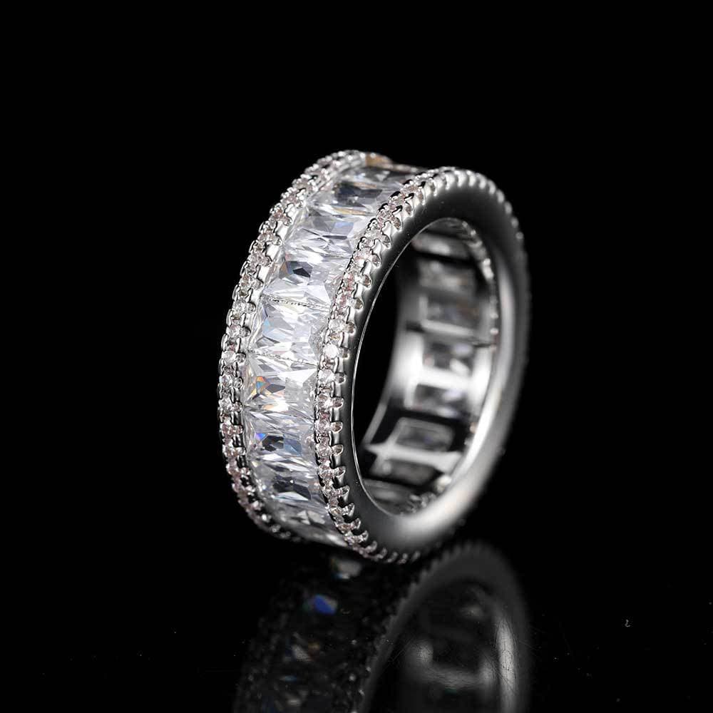 Mixed Pavé Triple Row T - Bar Ring in 18K Gold - TONGSHOP