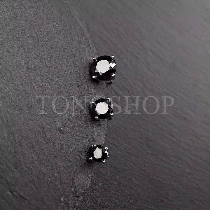 S925 Black VVS Moissanite Four Prong Black Stud Earrings - TONGSHOP