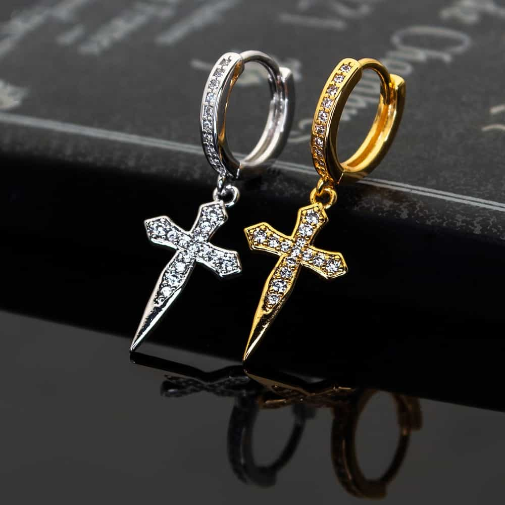 18K Gold Diamond-Inlaid Cross Sword Ear Cuff