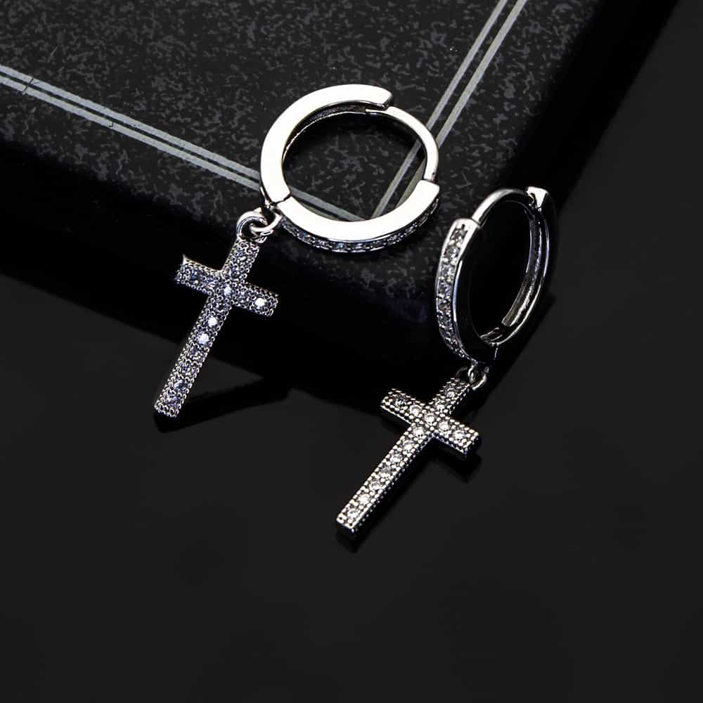 Diamond-Set Round Cross Ear Cuff Earrings