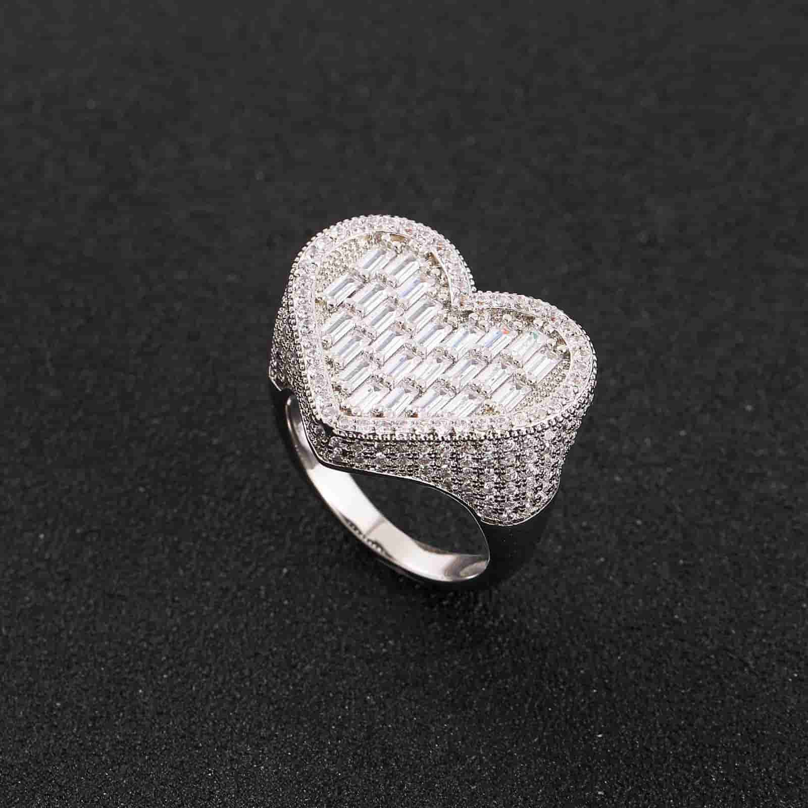 Street Style Vertical T Diamond Heart Full Diamond Ring