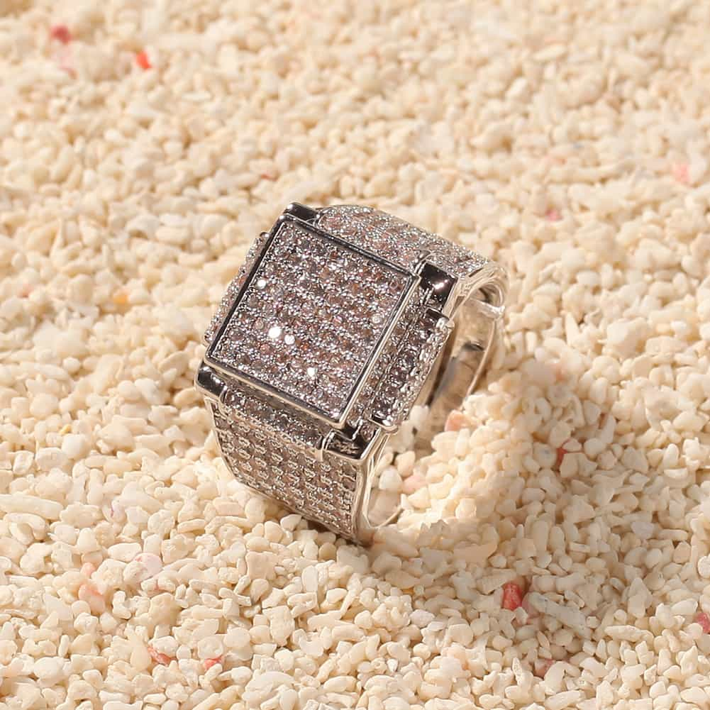 Square Iced-Out Diamond Bling Hip-Hop Ring in 18K Gold