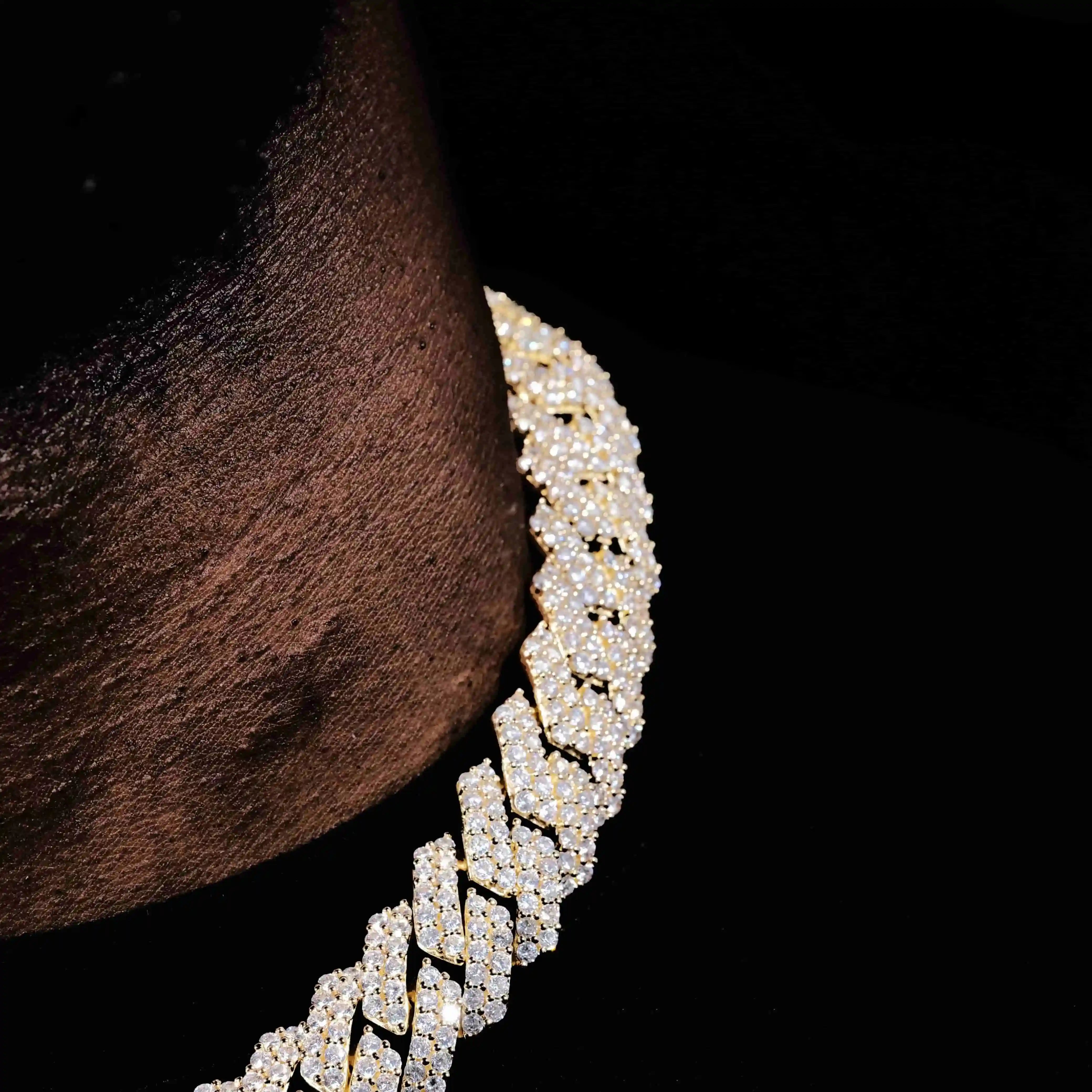 19mm 2 - Row Iced Prong Cuban Chain In 18K Gold - TONGSHOP