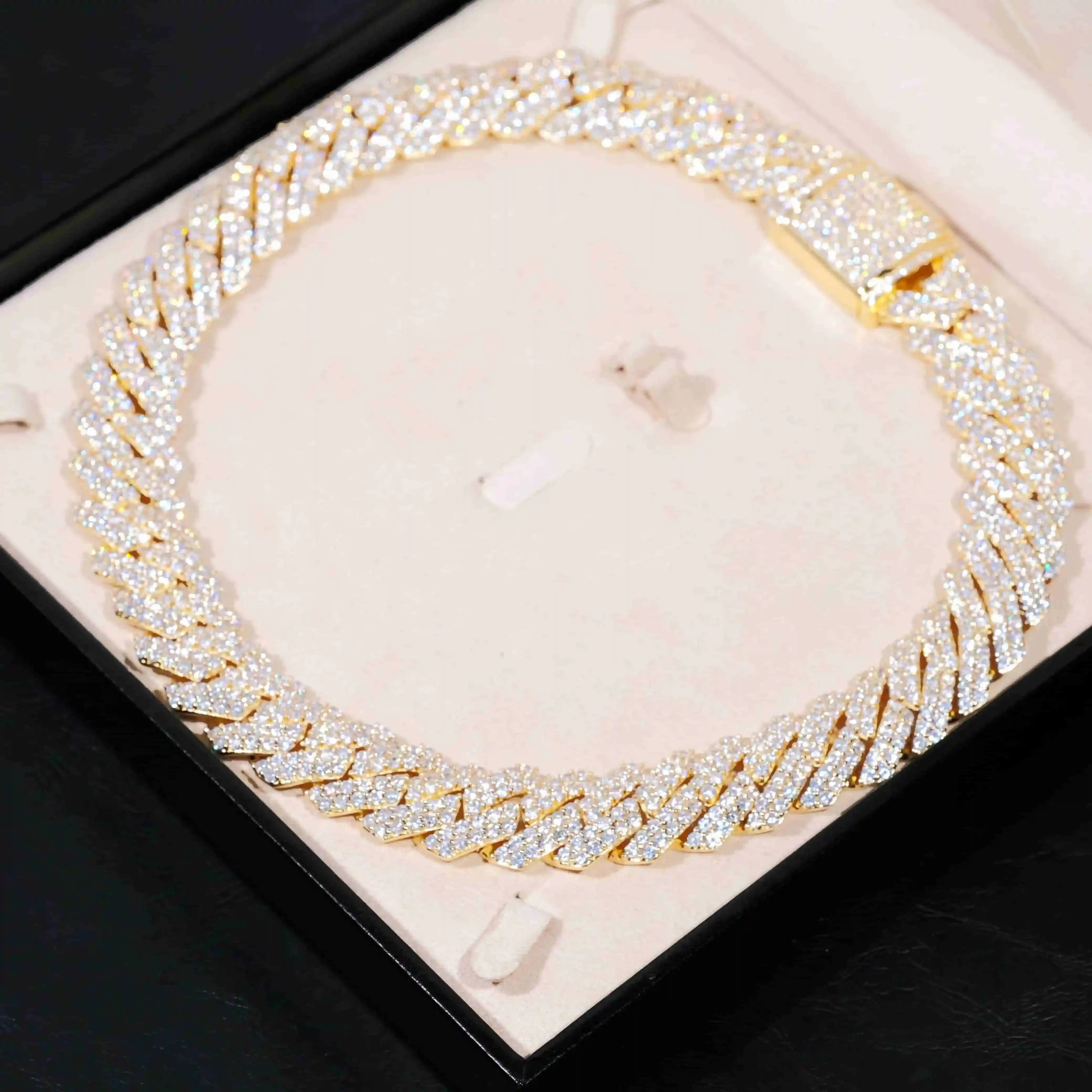 19mm 2 - Row Iced Prong Cuban Chain In 18K Gold - TONGSHOP