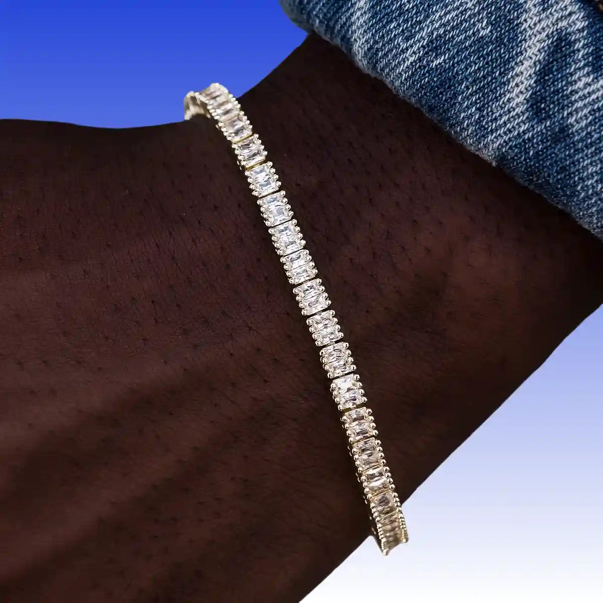 Diamond Baguette Tennis Bracelet in Yellow Gold- 3mm