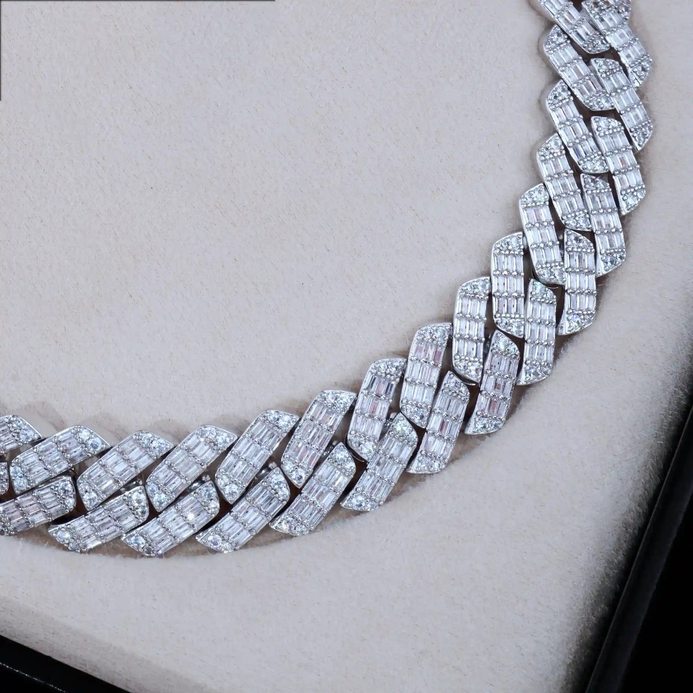 20mm Full Baguette Prong Cuban Chain - TONGSHOP