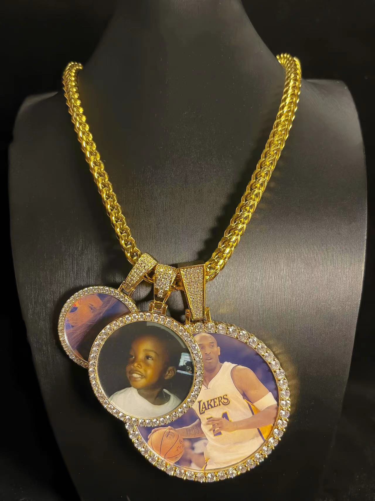 3D CIRCLE CUSTOM PICTURE PENDANT - TONGSHOP