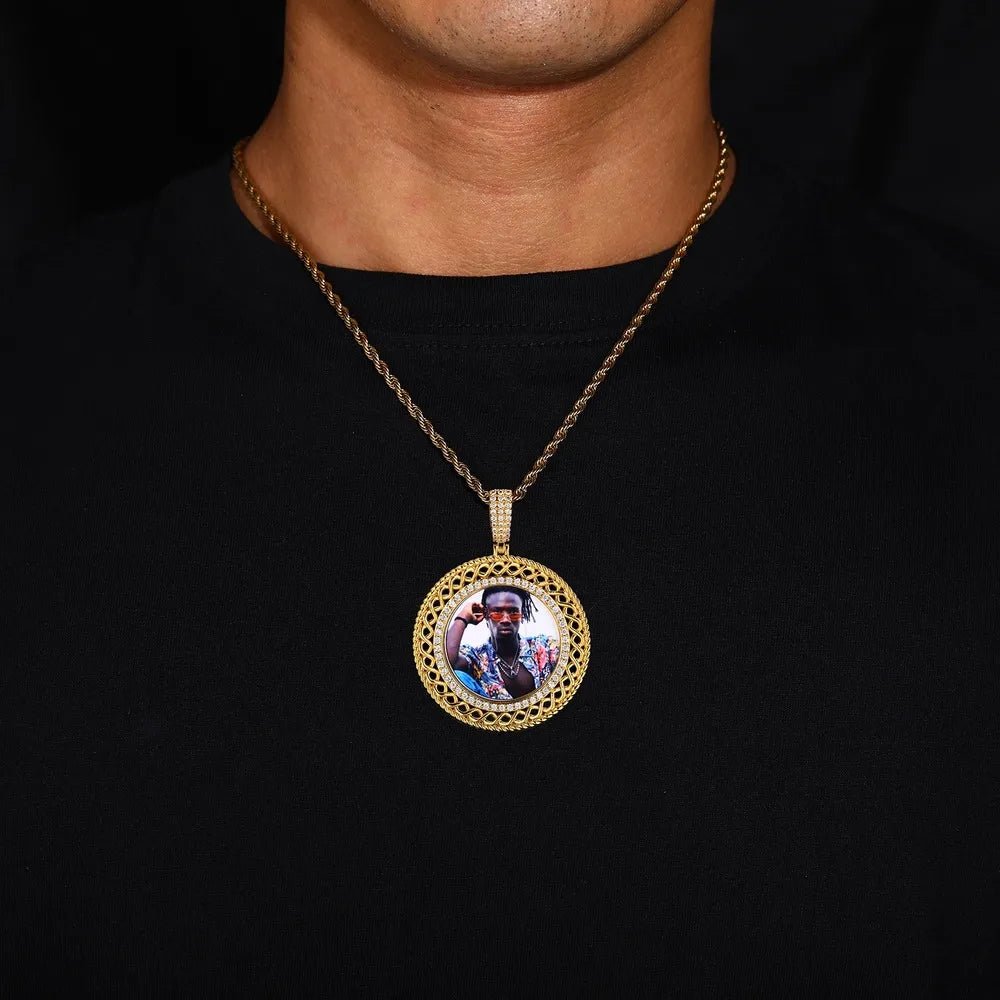 3D Memory Custom Photo Frame Round Hollowed - Out Pendant - 45mm - TONGSHOP / Length:16 / Length:18
