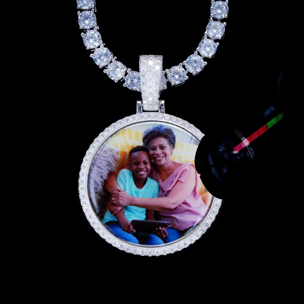 925S & VVS MOISSANITE 3D CIRCLE CUSTOM PICTURE PENDANT - TONGSHOP