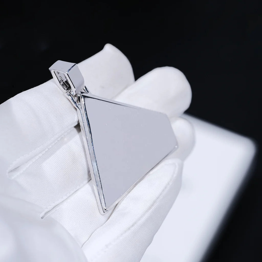 Baguette Pyramid Pendant In White Gold - 47MM